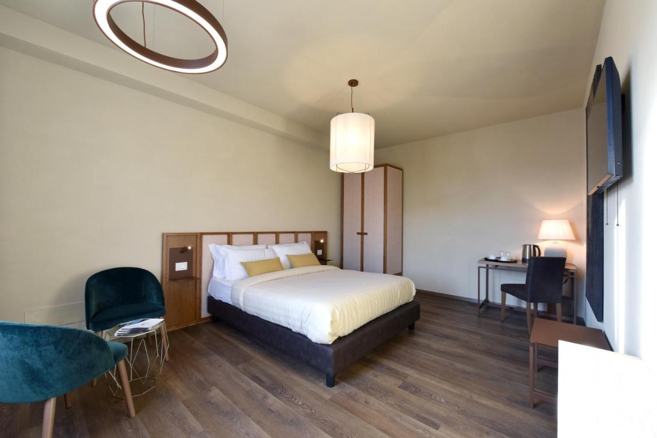 Cascina La Badia Bed & Breakfast Montegrosso d'Asti Exterior photo