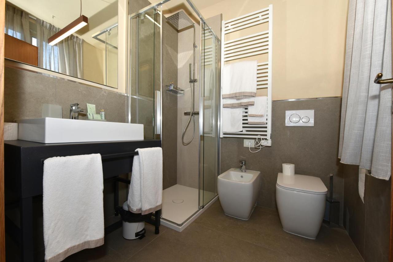 Cascina La Badia Bed & Breakfast Montegrosso d'Asti Exterior photo