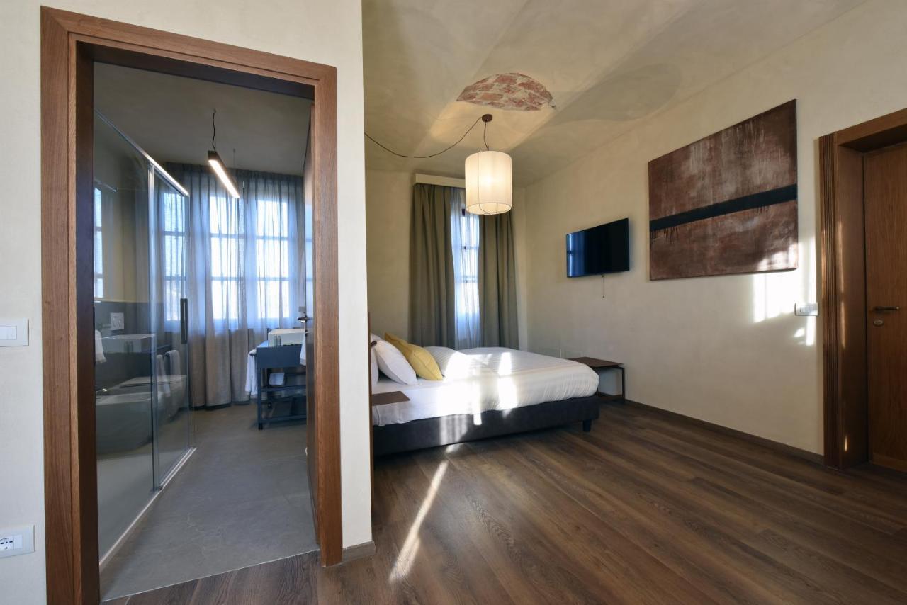 Cascina La Badia Bed & Breakfast Montegrosso d'Asti Exterior photo
